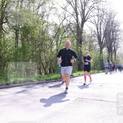 12.04.2026 - 45. Internationalen Wilhelmsburger Insellauf Yannick Fuchs http://msf.ph/oto/9498581 12.04.2026 10:58:42 Laufen 4633 meine-sportfotos.de