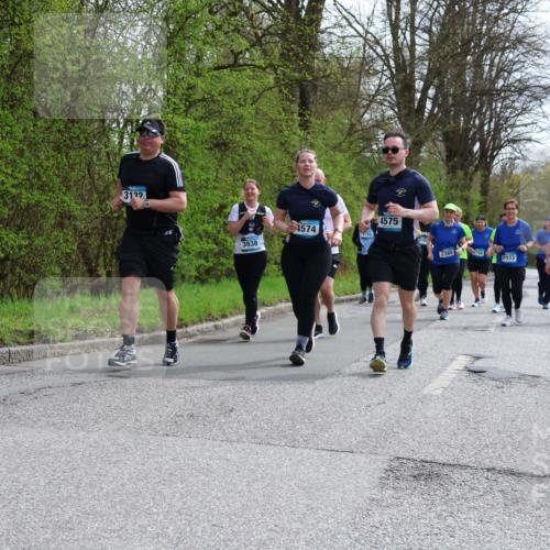 12.04.2026 - 45. Internationalen Wilhelmsburger Insellauf Yannick Fuchs http://msf.ph/oto/9498582 12.04.2026 13:12:09 Laufen 3129, 3938, 1574, 755, 4575, 2360, 2933, 2359 meine-sportfotos.de