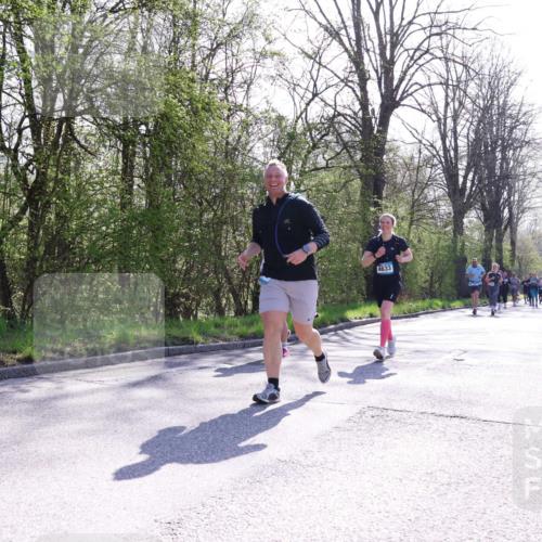 12.04.2026 - 45. Internationalen Wilhelmsburger Insellauf Yannick Fuchs http://msf.ph/oto/9498585 12.04.2026 10:58:43 Laufen 4633 meine-sportfotos.de
