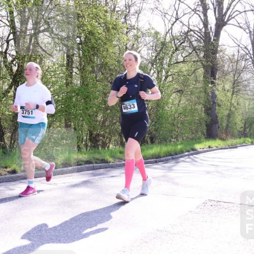 12.04.2026 - 45. Internationalen Wilhelmsburger Insellauf Yannick Fuchs http://msf.ph/oto/9498599 12.04.2026 10:58:44 Laufen 3751, 4633 meine-sportfotos.de