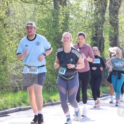 12.04.2026 - 45. Internationalen Wilhelmsburger Insellauf Yannick Fuchs http://msf.ph/oto/9498608 12.04.2026 10:58:45 Laufen 3092, 155, 489, 3003 meine-sportfotos.de