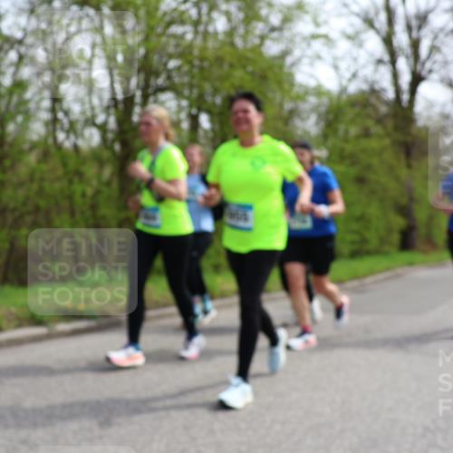12.04.2026 - 45. Internationalen Wilhelmsburger Insellauf Yannick Fuchs http://msf.ph/oto/9498640 12.04.2026 13:12:15 Laufen  meine-sportfotos.de