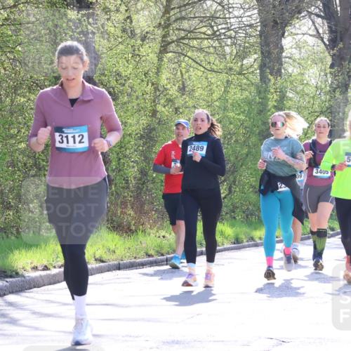 12.04.2026 - 45. Internationalen Wilhelmsburger Insellauf Yannick Fuchs http://msf.ph/oto/9498641 12.04.2026 10:58:49 Laufen 3112, 2489, 23, 39, 3405, 5616, 3847, 867 meine-sportfotos.de