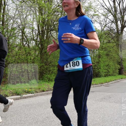 12.04.2026 - 45. Internationalen Wilhelmsburger Insellauf Yannick Fuchs http://msf.ph/oto/9498661 12.04.2026 13:12:16 Laufen 2180 meine-sportfotos.de
