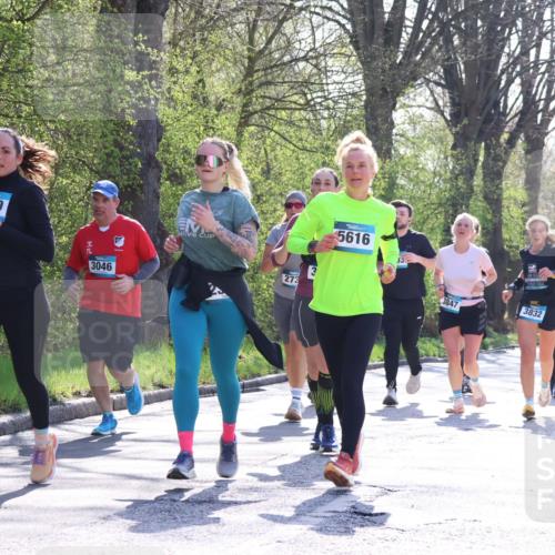 12.04.2026 - 45. Internationalen Wilhelmsburger Insellauf Yannick Fuchs http://msf.ph/oto/9498663 12.04.2026 10:58:52 Laufen 2489, 3046, 273, 5616, 3, 3847, 3833, 3832 meine-sportfotos.de