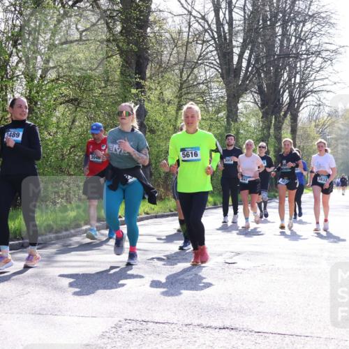 12.04.2026 - 45. Internationalen Wilhelmsburger Insellauf Yannick Fuchs http://msf.ph/oto/9498670 12.04.2026 10:58:52 Laufen 2489, 5616, 3046, 3003, 3847, 3833 meine-sportfotos.de