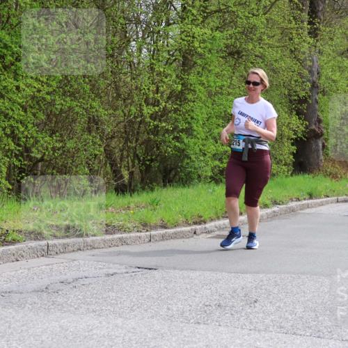 12.04.2026 - 45. Internationalen Wilhelmsburger Insellauf Yannick Fuchs http://msf.ph/oto/9498753 12.04.2026 13:12:40 Laufen 215, 3038 meine-sportfotos.de