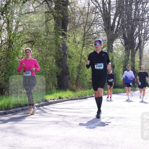 12.04.2026 - 45. Internationalen Wilhelmsburger Insellauf Yannick Fuchs http://msf.ph/oto/9498806 12.04.2026 10:59:18 Laufen 2435, 2486, 375 meine-sportfotos.de