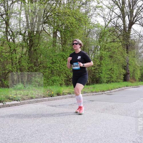 12.04.2026 - 45. Internationalen Wilhelmsburger Insellauf Yannick Fuchs http://msf.ph/oto/9498860 12.04.2026 13:12:53 Laufen 5, 5695 meine-sportfotos.de