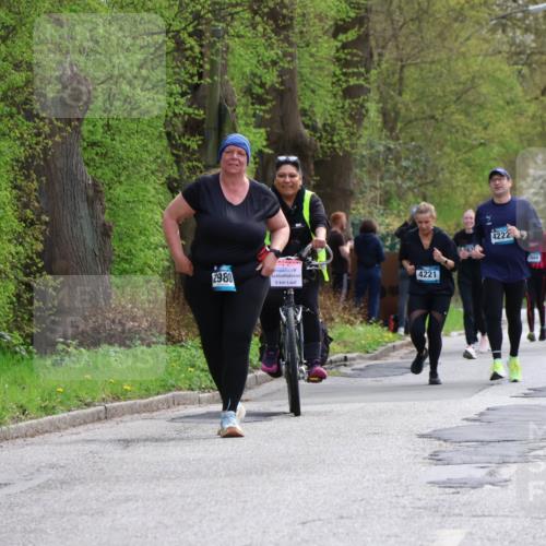 12.04.2026 - 45. Internationalen Wilhelmsburger Insellauf Yannick Fuchs http://msf.ph/oto/9498864 12.04.2026 13:12:54 Laufen 2980, 5, 4221, 4222, 2545 meine-sportfotos.de
