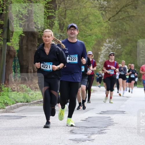 12.04.2026 - 45. Internationalen Wilhelmsburger Insellauf Yannick Fuchs http://msf.ph/oto/9498874 12.04.2026 13:13:01 Laufen 4221, 4222, 0, 45 meine-sportfotos.de