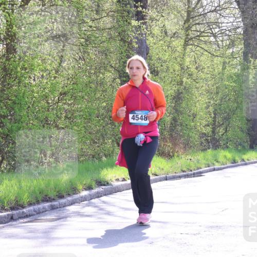 12.04.2026 - 45. Internationalen Wilhelmsburger Insellauf Yannick Fuchs http://msf.ph/oto/9498878 12.04.2026 10:59:31 Laufen 4548, 2135, 3703 meine-sportfotos.de