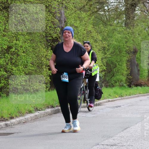 12.04.2026 - 45. Internationalen Wilhelmsburger Insellauf Yannick Fuchs http://msf.ph/oto/9498884 12.04.2026 13:13:04 Laufen 980, 4221 meine-sportfotos.de