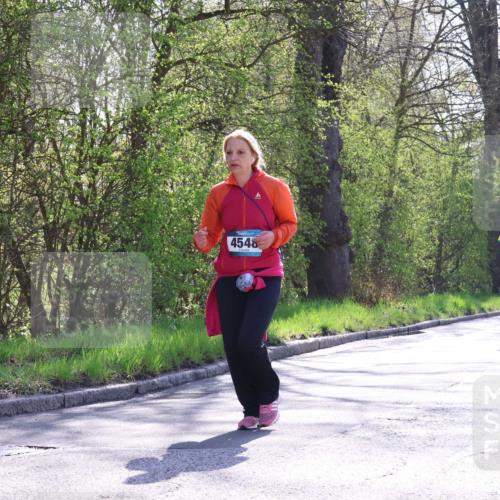 12.04.2026 - 45. Internationalen Wilhelmsburger Insellauf Yannick Fuchs http://msf.ph/oto/9498887 12.04.2026 10:59:31 Laufen 4548, 2135 meine-sportfotos.de