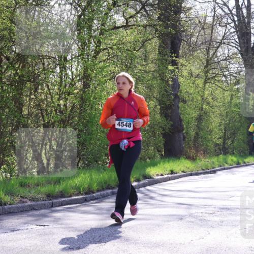 12.04.2026 - 45. Internationalen Wilhelmsburger Insellauf Yannick Fuchs http://msf.ph/oto/9498889 12.04.2026 10:59:32 Laufen 4548, 2135, 3703 meine-sportfotos.de