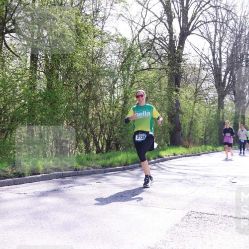 12.04.2026 - 45. Internationalen Wilhelmsburger Insellauf Yannick Fuchs http://msf.ph/oto/9498918 12.04.2026 10:59:35 Laufen 2135, 3703 meine-sportfotos.de