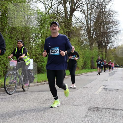 12.04.2026 - 45. Internationalen Wilhelmsburger Insellauf Yannick Fuchs http://msf.ph/oto/9498931 12.04.2026 13:13:10 Laufen 422, 5, 4222, 530 meine-sportfotos.de