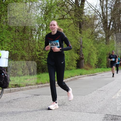 12.04.2026 - 45. Internationalen Wilhelmsburger Insellauf Yannick Fuchs http://msf.ph/oto/9498940 12.04.2026 13:13:11 Laufen 2630, 520 meine-sportfotos.de