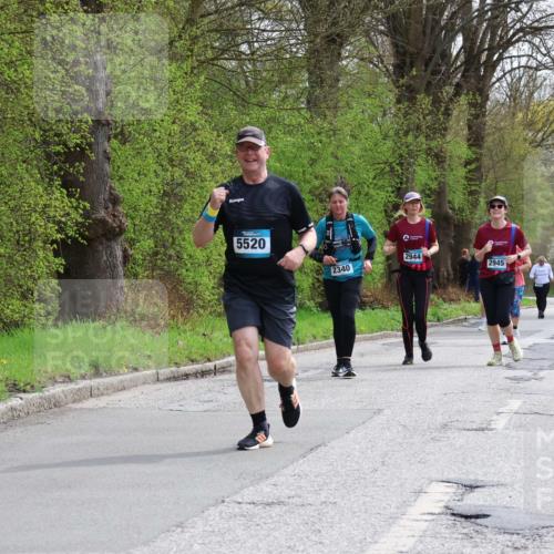 12.04.2026 - 45. Internationalen Wilhelmsburger Insellauf Yannick Fuchs http://msf.ph/oto/9498953 12.04.2026 13:13:13 Laufen 5520, 2340, 2944, 2945 meine-sportfotos.de