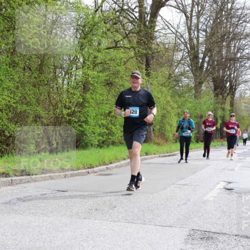 12.04.2026 - 45. Internationalen Wilhelmsburger Insellauf Yannick Fuchs http://msf.ph/oto/9498972 12.04.2026 13:13:15 Laufen 20, 1, 2346, 2944 meine-sportfotos.de