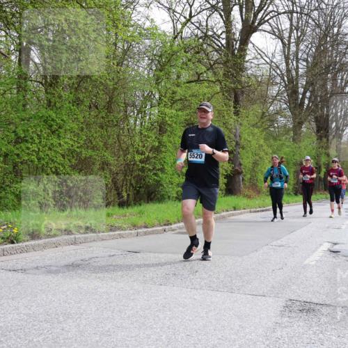 12.04.2026 - 45. Internationalen Wilhelmsburger Insellauf Yannick Fuchs http://msf.ph/oto/9498975 12.04.2026 13:13:16 Laufen 5520, 2340 meine-sportfotos.de