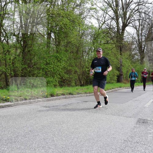 12.04.2026 - 45. Internationalen Wilhelmsburger Insellauf Yannick Fuchs http://msf.ph/oto/9498979 12.04.2026 13:13:16 Laufen 5520 meine-sportfotos.de