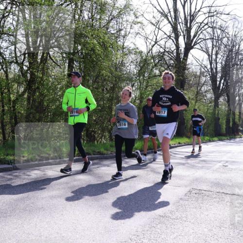 12.04.2026 - 45. Internationalen Wilhelmsburger Insellauf Yannick Fuchs http://msf.ph/oto/9499010 12.04.2026 10:59:44 Laufen 2916, 2817, 2816, 3202 meine-sportfotos.de