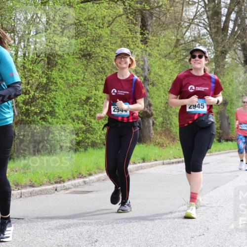 12.04.2026 - 45. Internationalen Wilhelmsburger Insellauf Yannick Fuchs http://msf.ph/oto/9499014 12.04.2026 13:13:20 Laufen 2340, 2944, 2945, 5509 meine-sportfotos.de