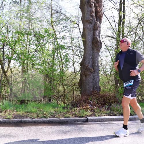 12.04.2026 - 45. Internationalen Wilhelmsburger Insellauf Yannick Fuchs http://msf.ph/oto/9499026 12.04.2026 10:59:46 Laufen 3202 meine-sportfotos.de