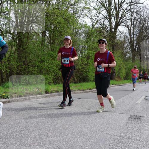 12.04.2026 - 45. Internationalen Wilhelmsburger Insellauf Yannick Fuchs http://msf.ph/oto/9499029 12.04.2026 13:13:21 Laufen 340, 2944, 2945, 5509 meine-sportfotos.de