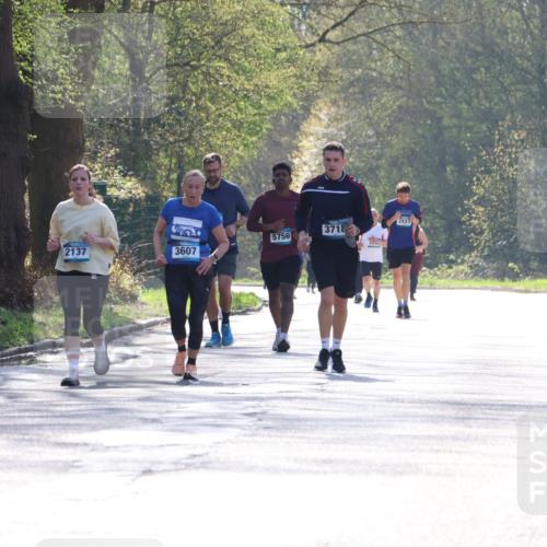 12.04.2026 - 45. Internationalen Wilhelmsburger Insellauf Yannick Fuchs http://msf.ph/oto/9499032 12.04.2026 11:00:07 Laufen 2823, 3718, 5756, 3607, 2137 meine-sportfotos.de