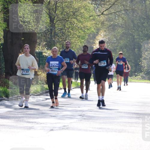 12.04.2026 - 45. Internationalen Wilhelmsburger Insellauf Yannick Fuchs http://msf.ph/oto/9499040 12.04.2026 11:00:08 Laufen 3607, 2137, 2410, 5756, 3718, 282, 2825 meine-sportfotos.de