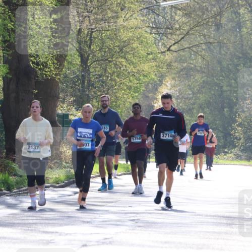 12.04.2026 - 45. Internationalen Wilhelmsburger Insellauf Yannick Fuchs http://msf.ph/oto/9499044 12.04.2026 11:00:08 Laufen 507, 2137, 410, 5756, 3719, 2823 meine-sportfotos.de