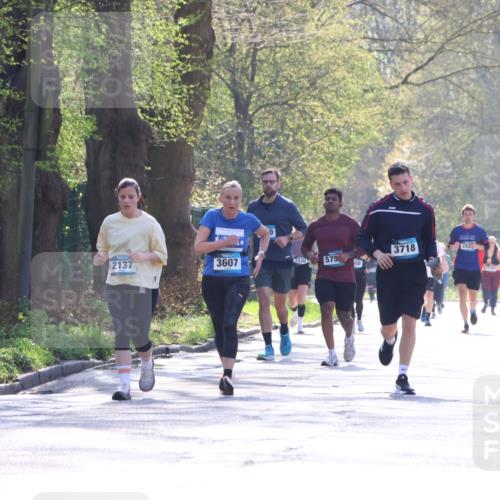 12.04.2026 - 45. Internationalen Wilhelmsburger Insellauf Yannick Fuchs http://msf.ph/oto/9499047 12.04.2026 11:00:09 Laufen 2137, 3607, 0, 3718, 3330, 575, 282 meine-sportfotos.de