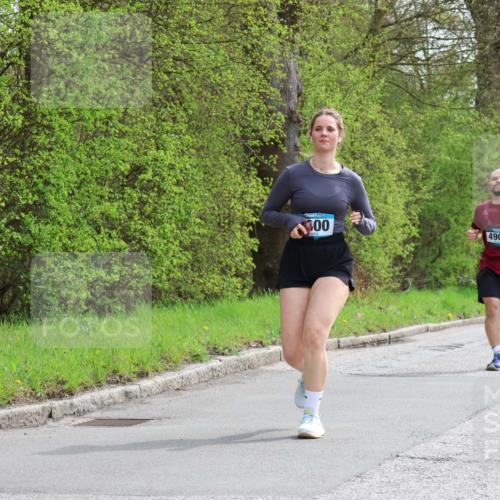 12.04.2026 - 45. Internationalen Wilhelmsburger Insellauf Yannick Fuchs http://msf.ph/oto/9499078 12.04.2026 13:13:27 Laufen 300, 4900 meine-sportfotos.de