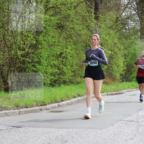 12.04.2026 - 45. Internationalen Wilhelmsburger Insellauf Yannick Fuchs http://msf.ph/oto/9499082 12.04.2026 13:13:27 Laufen 3800, 4900, 4547, 4420 meine-sportfotos.de