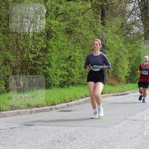 12.04.2026 - 45. Internationalen Wilhelmsburger Insellauf Yannick Fuchs http://msf.ph/oto/9499084 12.04.2026 13:13:27 Laufen 380, 4900, 4547 meine-sportfotos.de