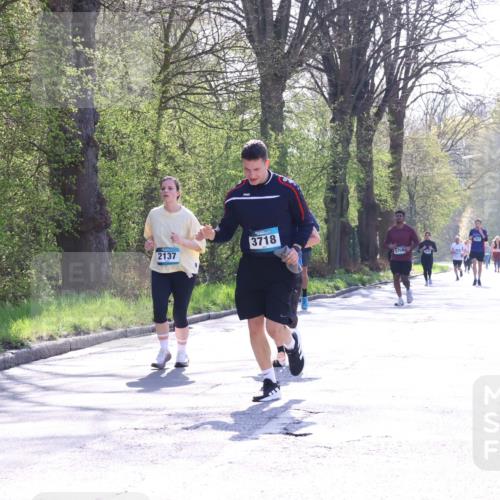 12.04.2026 - 45. Internationalen Wilhelmsburger Insellauf Yannick Fuchs http://msf.ph/oto/9499085 12.04.2026 11:00:18 Laufen 2137, 3718, 5756 meine-sportfotos.de