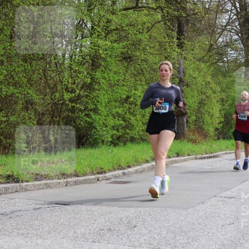12.04.2026 - 45. Internationalen Wilhelmsburger Insellauf Yannick Fuchs http://msf.ph/oto/9499086 12.04.2026 13:13:28 Laufen 3800, 4900, 4547 meine-sportfotos.de