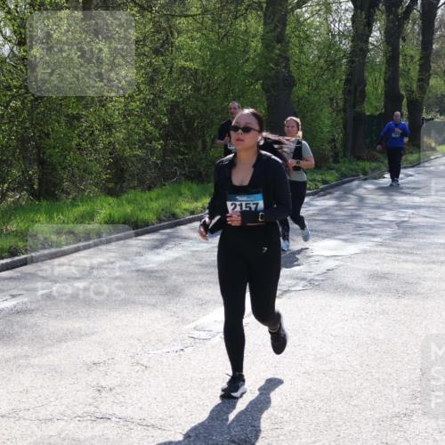 12.04.2026 - 45. Internationalen Wilhelmsburger Insellauf Yannick Fuchs http://msf.ph/oto/9499113 12.04.2026 11:00:53 Laufen 2157 meine-sportfotos.de