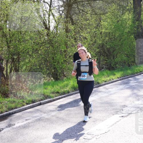 12.04.2026 - 45. Internationalen Wilhelmsburger Insellauf Yannick Fuchs http://msf.ph/oto/9499122 12.04.2026 11:00:55 Laufen 165, 2828 meine-sportfotos.de