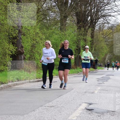 12.04.2026 - 45. Internationalen Wilhelmsburger Insellauf Yannick Fuchs http://msf.ph/oto/9499134 12.04.2026 13:13:33 Laufen 4420, 4547, 4471 meine-sportfotos.de