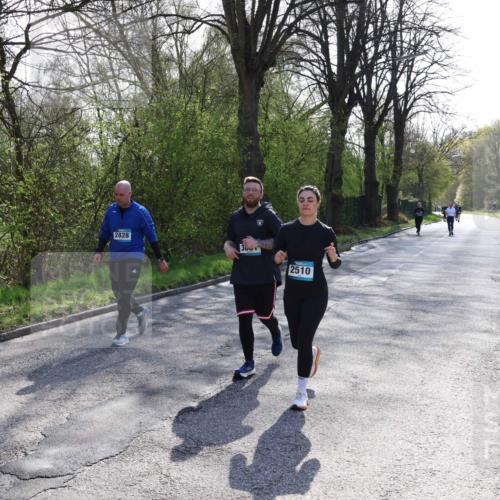 12.04.2026 - 45. Internationalen Wilhelmsburger Insellauf Yannick Fuchs http://msf.ph/oto/9499136 12.04.2026 11:01:01 Laufen 2828, 360, 2510 meine-sportfotos.de