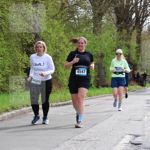 12.04.2026 - 45. Internationalen Wilhelmsburger Insellauf Yannick Fuchs http://msf.ph/oto/9499140 12.04.2026 13:13:34 Laufen 4547, 4420, 4471 meine-sportfotos.de