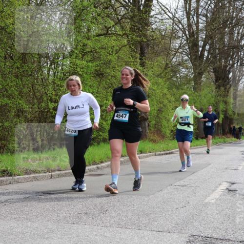 12.04.2026 - 45. Internationalen Wilhelmsburger Insellauf Yannick Fuchs http://msf.ph/oto/9499154 12.04.2026 13:13:36 Laufen 4547, 442, 4471, 3981 meine-sportfotos.de