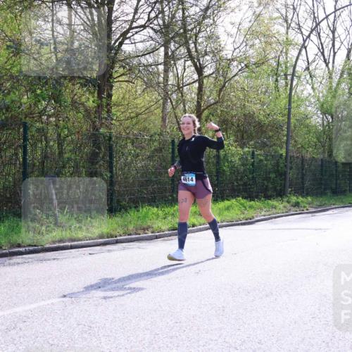 12.04.2026 - 45. Internationalen Wilhelmsburger Insellauf Yannick Fuchs http://msf.ph/oto/9499164 12.04.2026 11:05:11 Laufen 4614, 3123, 3124 meine-sportfotos.de