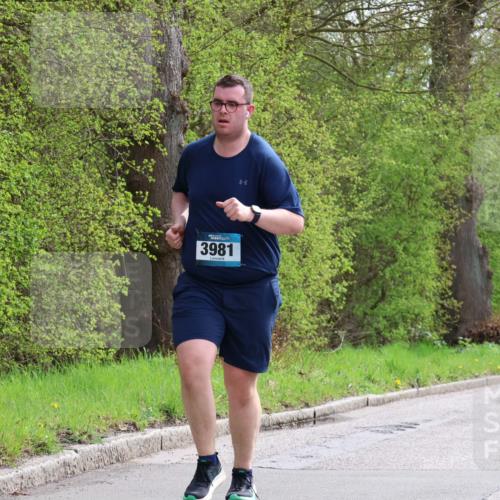 12.04.2026 - 45. Internationalen Wilhelmsburger Insellauf Yannick Fuchs http://msf.ph/oto/9499196 12.04.2026 13:13:41 Laufen 3981 meine-sportfotos.de