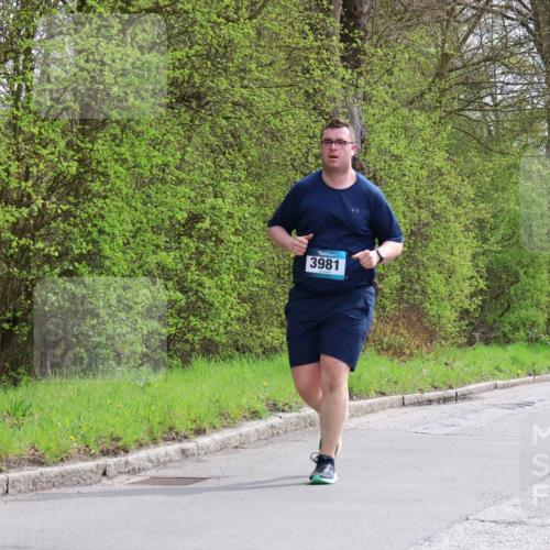 12.04.2026 - 45. Internationalen Wilhelmsburger Insellauf Yannick Fuchs http://msf.ph/oto/9499204 12.04.2026 13:13:41 Laufen 3981 meine-sportfotos.de