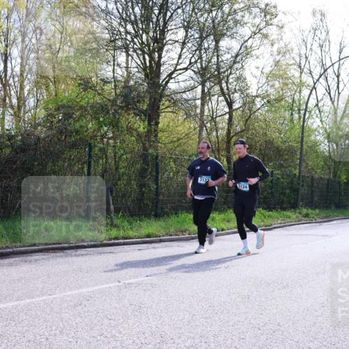 12.04.2026 - 45. Internationalen Wilhelmsburger Insellauf Yannick Fuchs http://msf.ph/oto/9499211 12.04.2026 11:05:16 Laufen 3122, 3124 meine-sportfotos.de