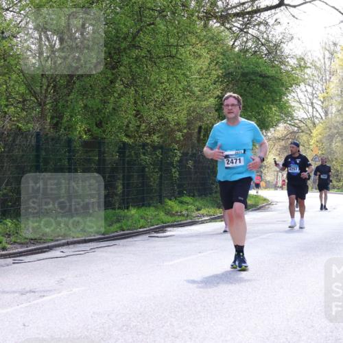 12.04.2026 - 45. Internationalen Wilhelmsburger Insellauf Yannick Fuchs http://msf.ph/oto/9499230 12.04.2026 11:05:19 Laufen 2471, 2471, 4257, 2466 meine-sportfotos.de